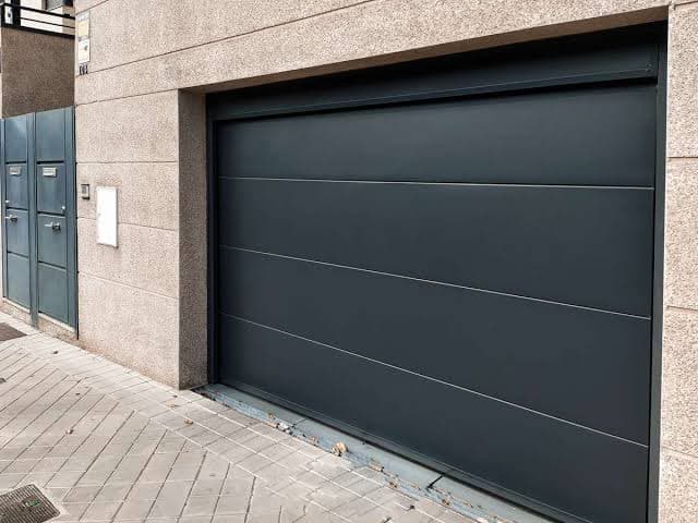 Puertas de garage — miniatura 4